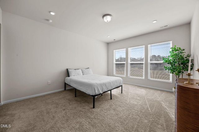 4904 Flathead Place, Fuquay Varina, NC 27526