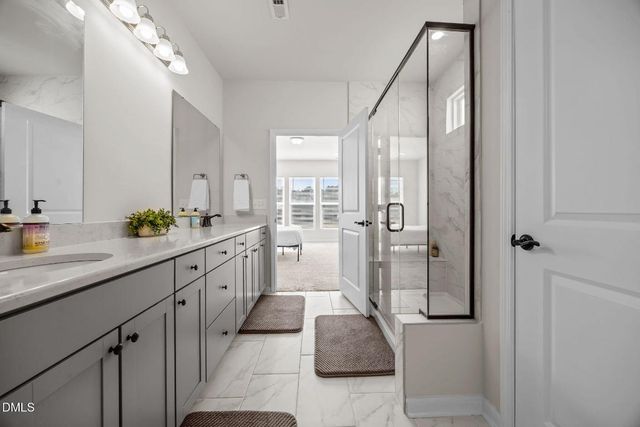 4904 Flathead Place, Fuquay Varina, NC 27526