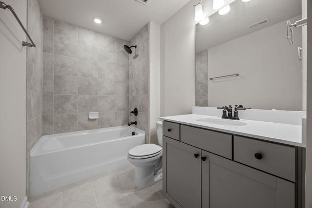 4904 Flathead Place, Fuquay Varina, NC 27526