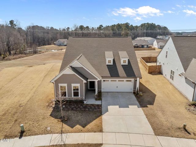 4904 Flathead Place, Fuquay Varina, NC 27526