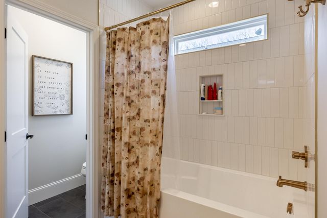 1714 Bennett Avenue, Chattanooga, TN 37404