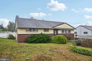 1111 MONMOUTH RD, Woodbury, NJ 08096