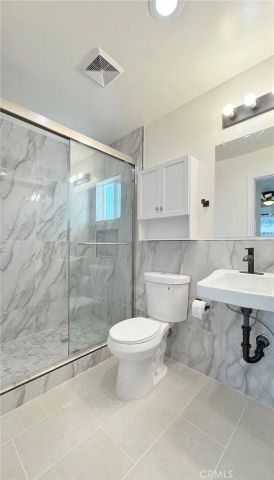 284 N Palm Avenue D, Upland, CA 91786
