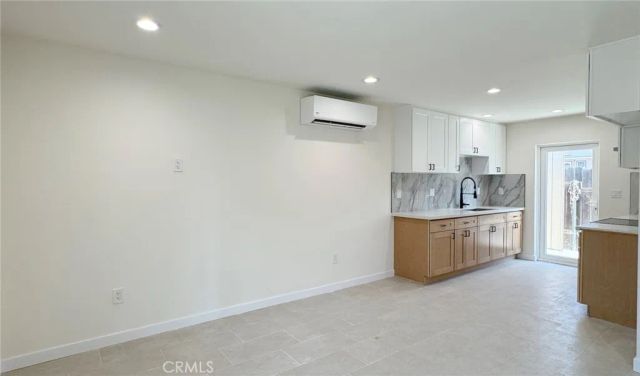 284 N Palm Avenue D, Upland, CA 91786