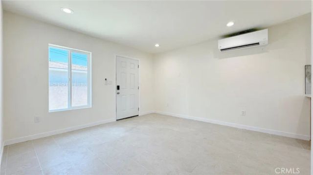 284 N Palm Avenue D, Upland, CA 91786