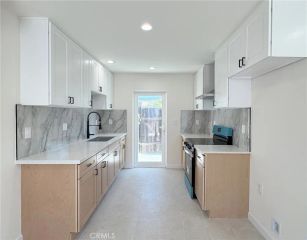 284 N Palm Avenue D, Upland, CA 91786