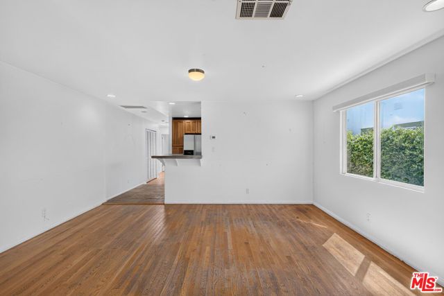 816 N Mansfield Avenue, Los Angeles, CA 90038