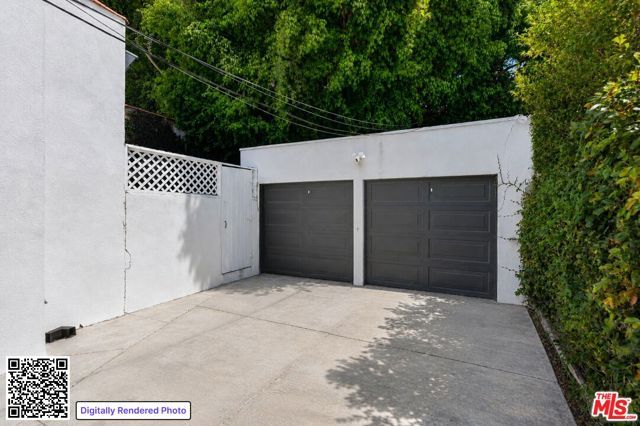 816 N Mansfield Avenue, Los Angeles, CA 90038