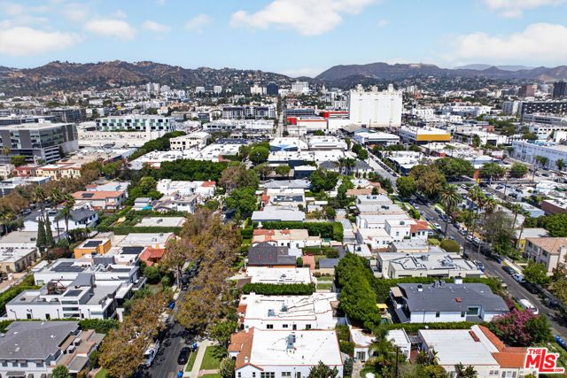 816 N Mansfield Avenue, Los Angeles, CA 90038