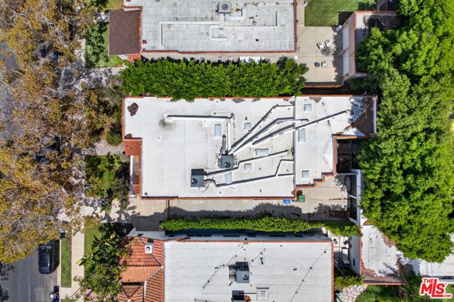 816 N Mansfield Avenue, Los Angeles, CA 90038