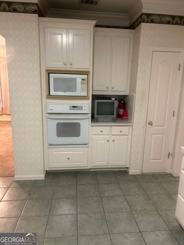 4271 Ivy Run, Ellenwood, GA 30294