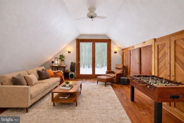 453 LOST VALLEY RD, Madison, VA 22727