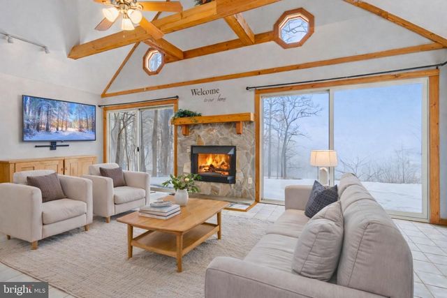 453 LOST VALLEY RD, Madison, VA 22727