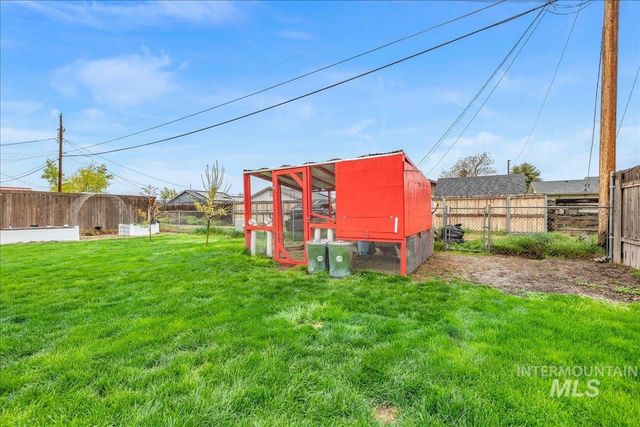 406 Parkhurst Dr., Caldwell, ID 83605