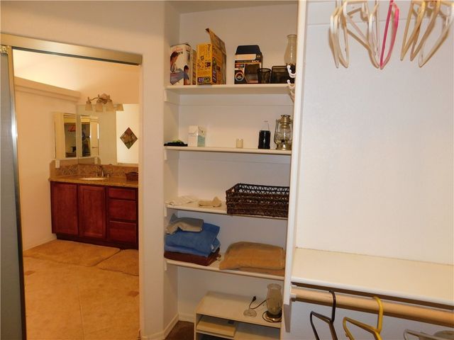 3331 Park Ridge Avenue, Bullhead City, AZ 86429