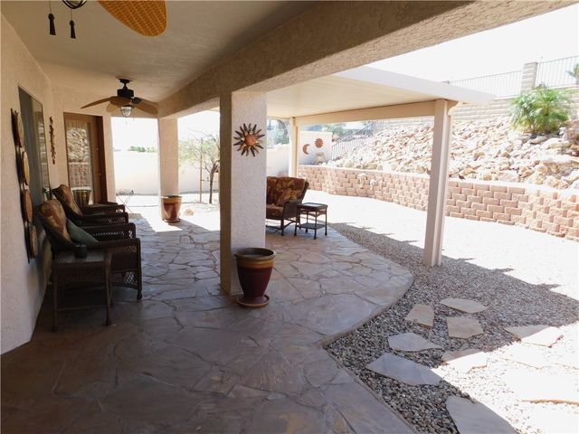 3331 Park Ridge Avenue, Bullhead City, AZ 86429