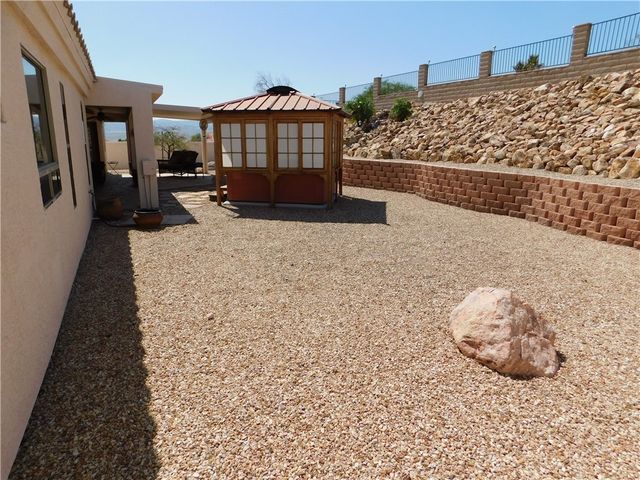 3331 Park Ridge Avenue, Bullhead City, AZ 86429