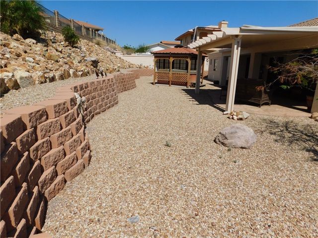 3331 Park Ridge Avenue, Bullhead City, AZ 86429