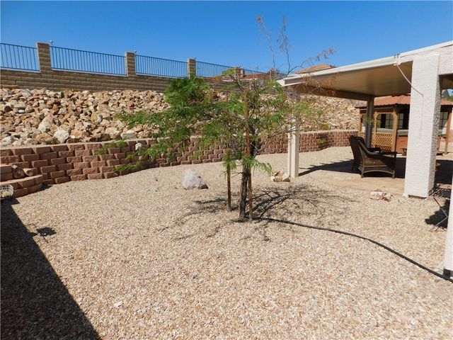 3331 Park Ridge Avenue, Bullhead City, AZ 86429