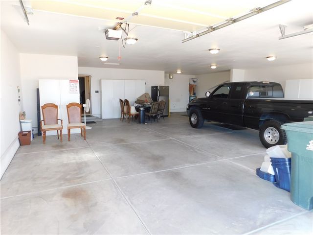 3331 Park Ridge Avenue, Bullhead City, AZ 86429