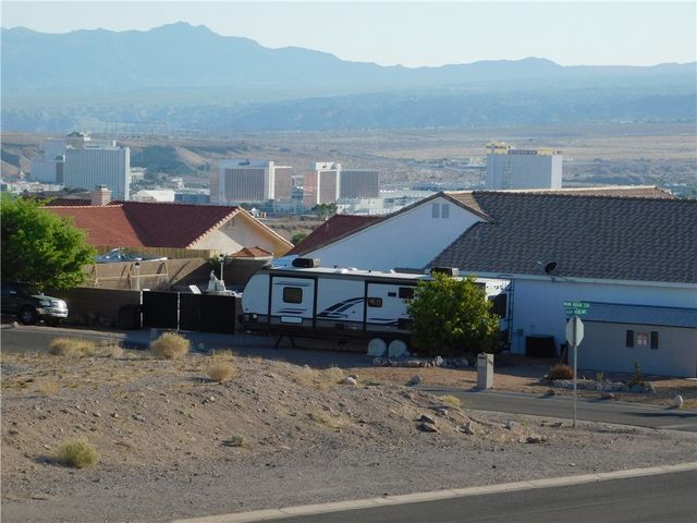 3331 Park Ridge Avenue, Bullhead City, AZ 86429