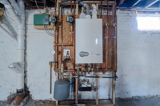 66 Lawn Street, Providence, RI 02908