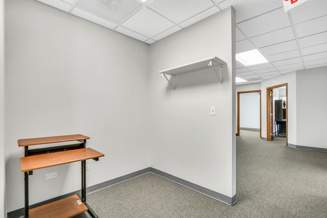 5455 Grand Avenue 301, Gurnee, IL 60031