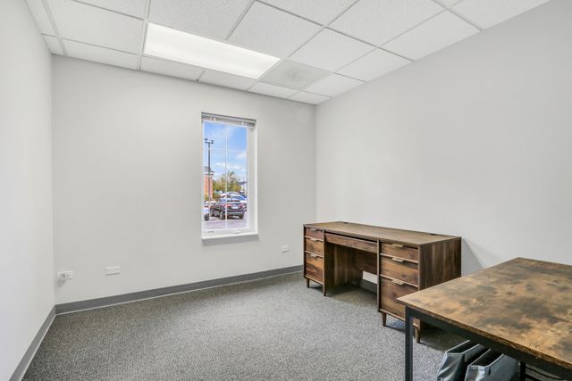 5455 Grand Avenue 301, Gurnee, IL 60031