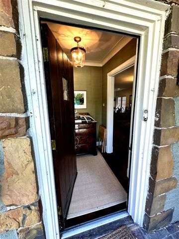 5522 Mercedes Avenue, Dallas, TX 75206