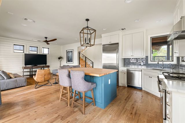 270 Ryan Joe Circle, Iredell, TX 76649