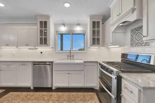 20 Ridgeway Drive, Coldspring, TX 77331