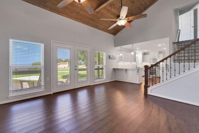 20 Ridgeway Drive, Coldspring, TX 77331