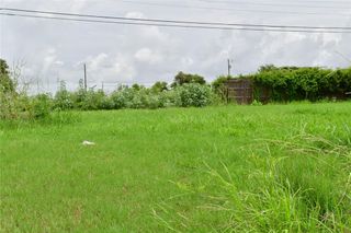 140 Castle Oak, Rockport, TX 78382