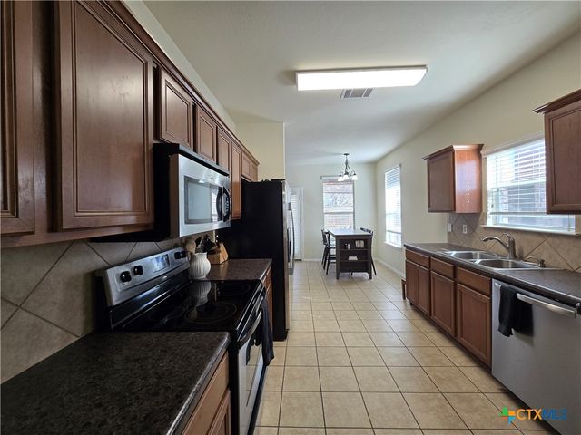 2110 Isabelle Drive, Copperas Cove, TX 76522