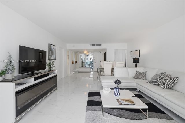 5151 Collins Avenue 1027, Miami Beach, FL 33140