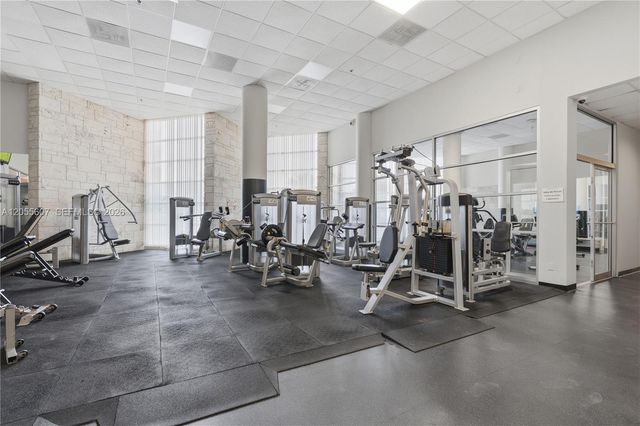 5151 Collins Avenue 1027, Miami Beach, FL 33140
