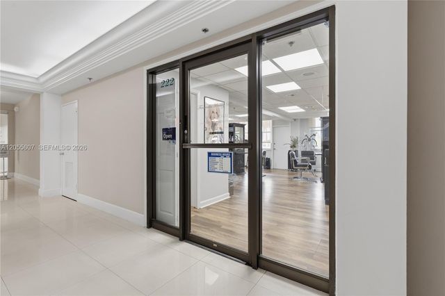 5151 Collins Avenue 1027, Miami Beach, FL 33140
