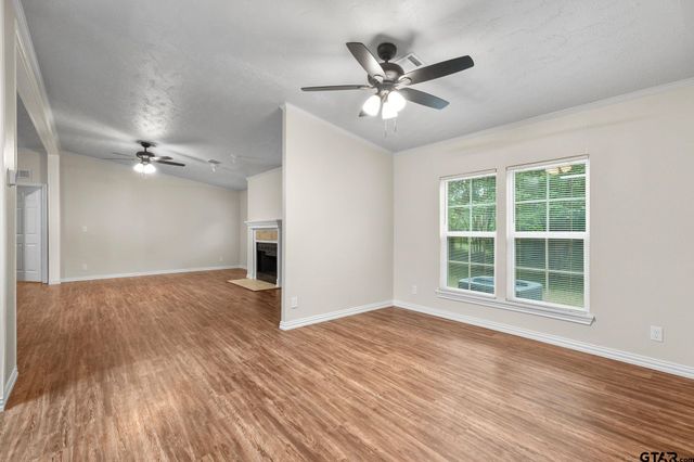 280 S FM 315, Chandler, TX 75758