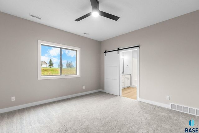 1004 S 6th Ave Avenue, Rock Rapids, IA 51246