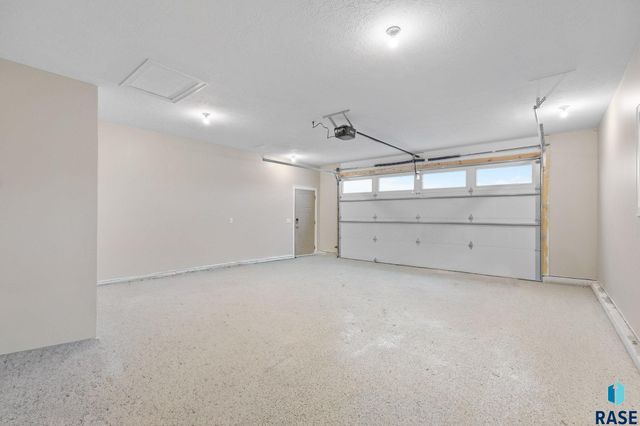 1004 S 6th Ave Avenue, Rock Rapids, IA 51246