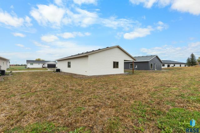 1004 S 6th Ave Avenue, Rock Rapids, IA 51246