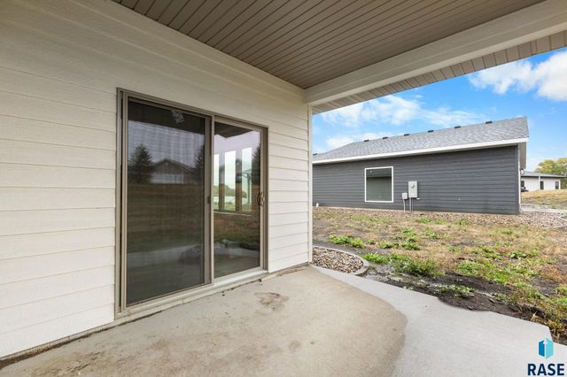 1004 S 6th Ave Avenue, Rock Rapids, IA 51246