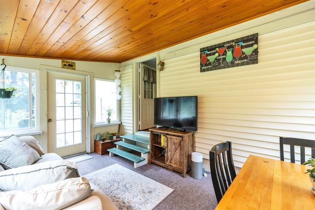 33 Lobacki Drive, Peterborough, NH 03458