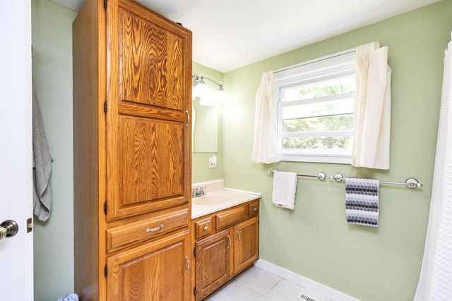 33 Lobacki Drive, Peterborough, NH 03458