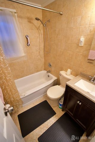 193 Old Road, Sewaren, NJ 07077