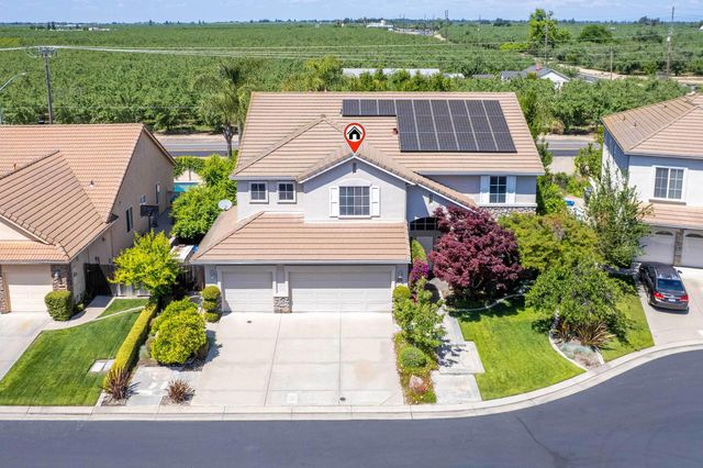 1705 Avignon Ln, Modesto, CA 95356