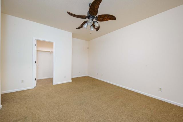 1705 Avignon Ln, Modesto, CA 95356
