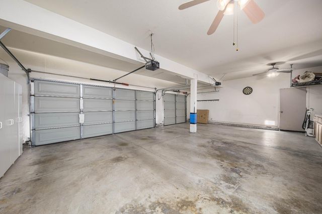 1705 Avignon Ln, Modesto, CA 95356