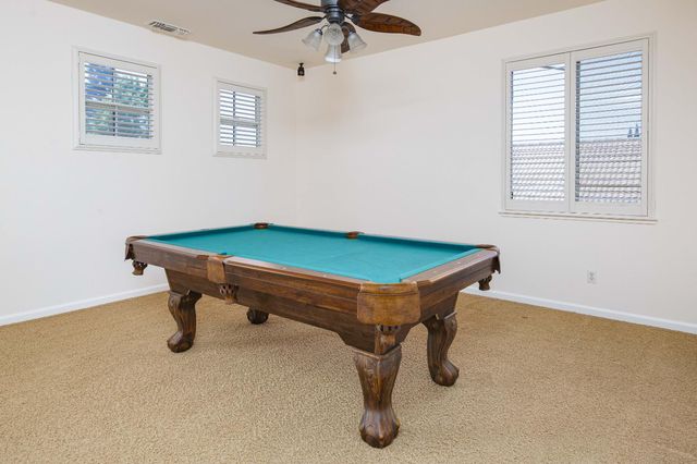 1705 Avignon Ln, Modesto, CA 95356
