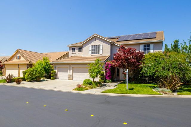 1705 Avignon Ln, Modesto, CA 95356